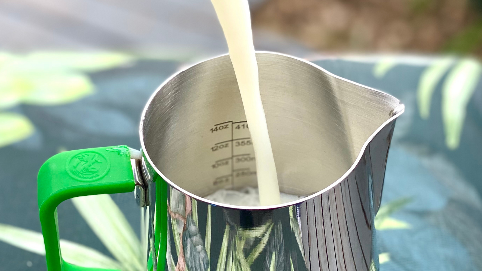 How to Texture Milk at Home